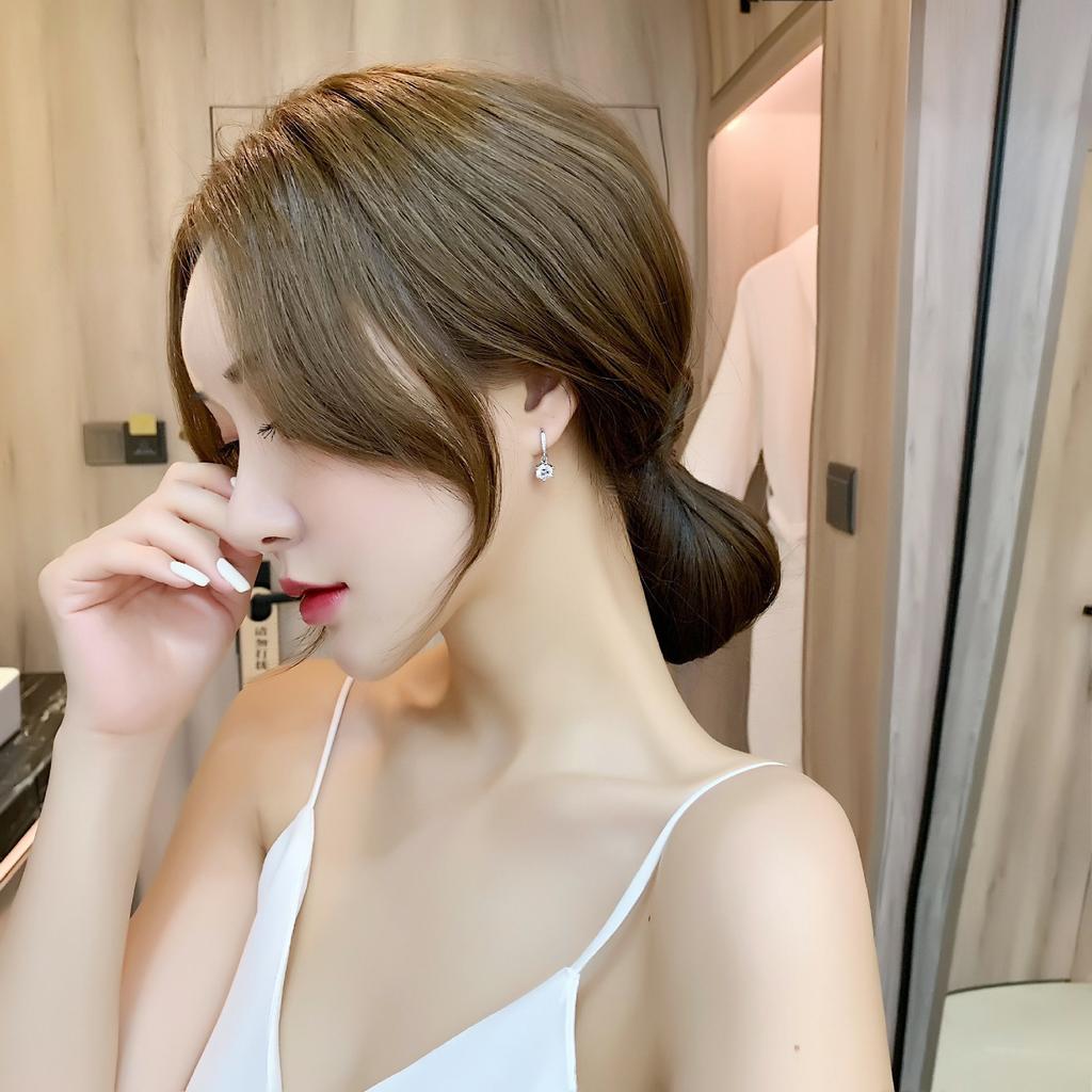 Ear Hook Women's Six Claw Stone Pt950 Earrings