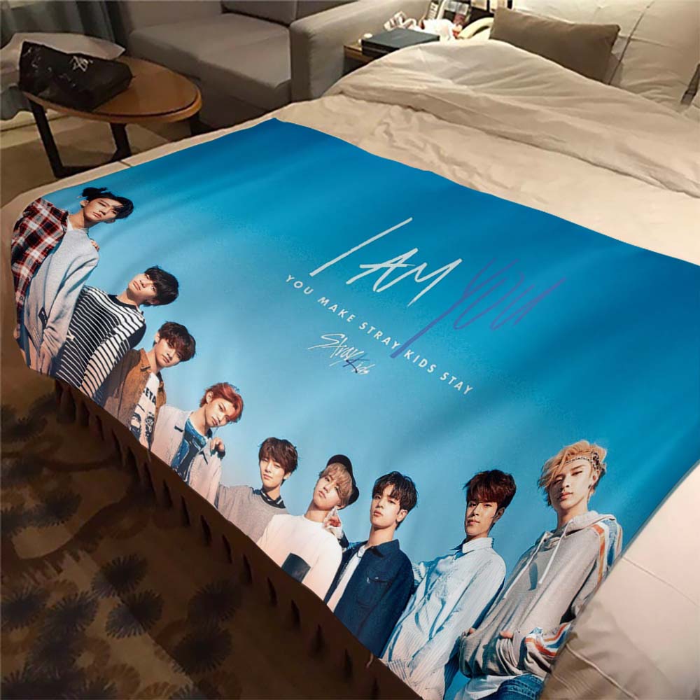 Stray Kids Blanket Soft Sofa Cover Kpop Singer Throw Blanket Flannel Blanket Lightweight Warm Bed Blankets for Bedroom Couch