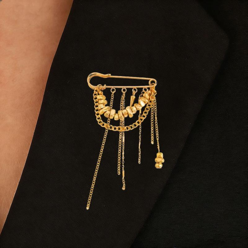 Decoration Imitation Pearl Tassel Chain Metal Brooch Korean Metal Heart Brooch for Women Men Suit Pin Cloth Jewelry Accessories