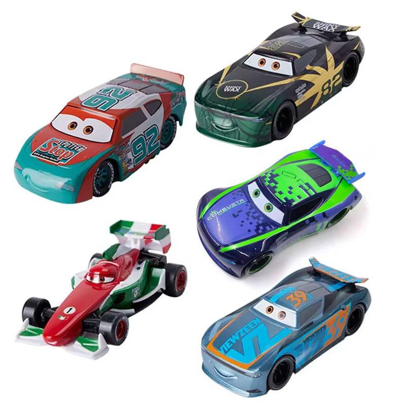 

Игрушки Disney Pixar Тачки Гонки История Машинка на пружине Набор из 5 штук в подарочной коробке Нет. 92 Нет. 39 Забавных игрушек для мужчин подарок