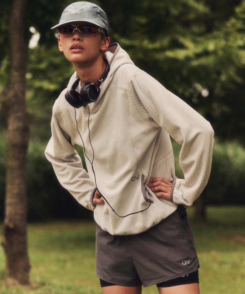 Ausdoeoboiseu Technol-Ov™ Light Weight Cap (Gray)