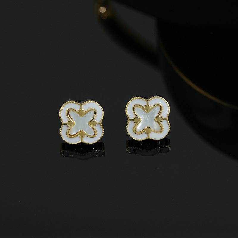 Shell Dripping Oil Four-Leaf Flower Stud Earrings High-End Fashion Versatile Earrings Big-Name Temperament Earrings
