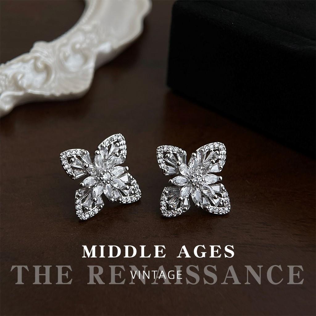 Full of zircon four-leaf flower stud earrings niche simple commuter earrings