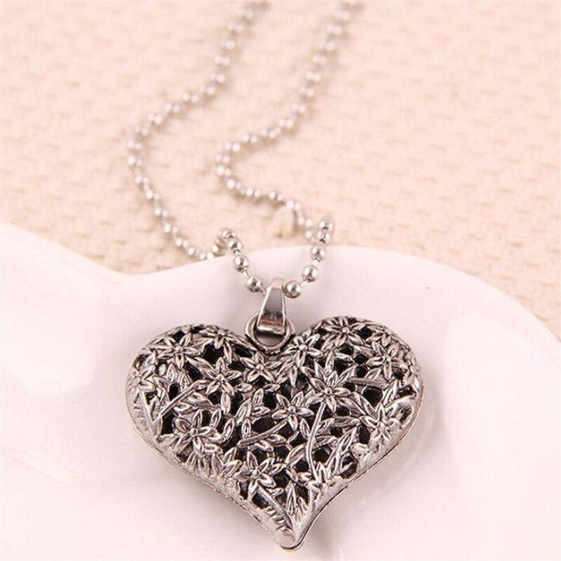 

Fashion Vintage Hollow Out Peach Heart Alloy Long Chain Necklace Wedding Party Favor Gifts
