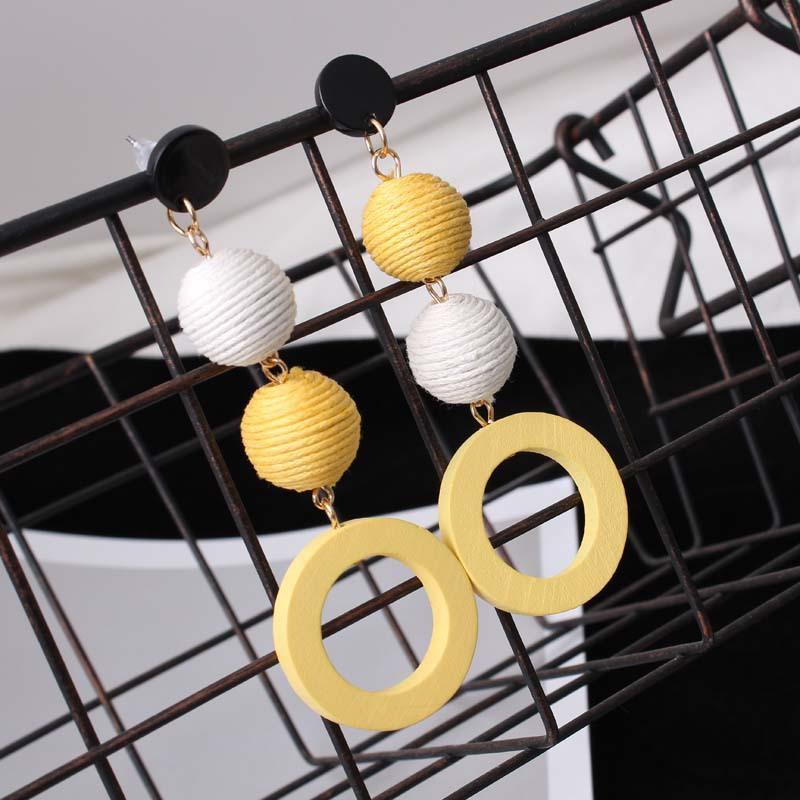 Minimalistic Hemp Rope Ball Dangling Drop Earrings for Women Yellow Color Sweet Cut Out Circle Statement Ladies Jewelry Earrings