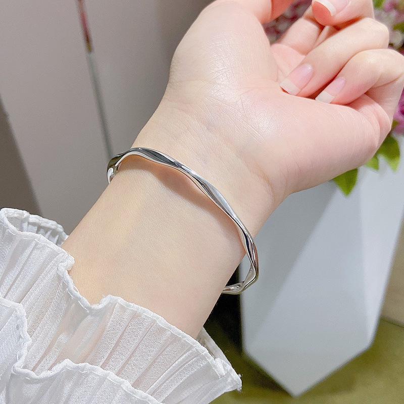 Engraved Pattern Bracelets: Hot-Selling Styles Available in Bulk Thick Silver-plated Copper