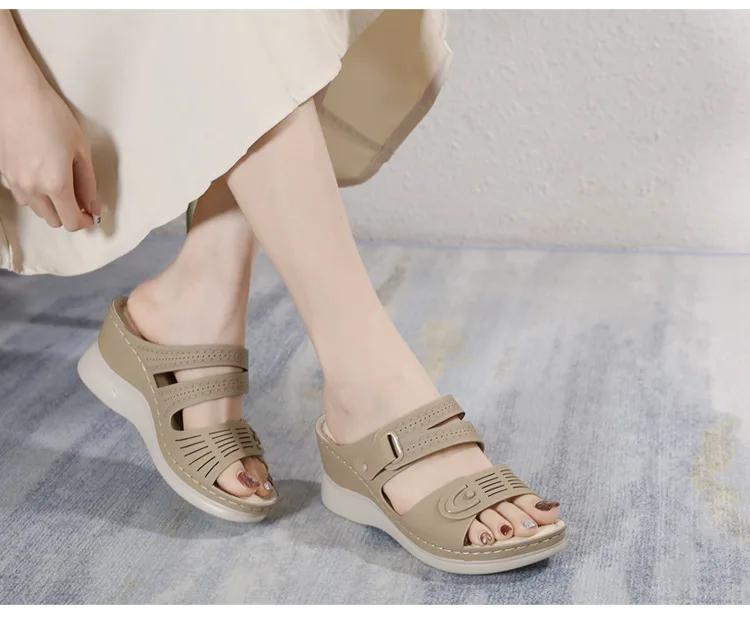 Móda Vysoce kvalitní Dámské Pantofle Kožené Dámské Sandály 2024 Outdoor Lehké Ležérní Klínky Pantofle Nazouváky na letní boty pro ženy