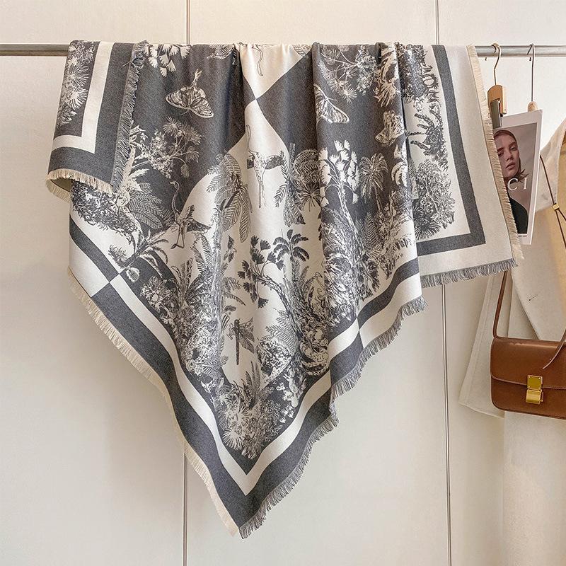 Retro Butterfly Insect Printing Imitation Cashmere Warm Scarf Women'S Fashion Elegant Air Conditioner Shawl Large Square Scarf