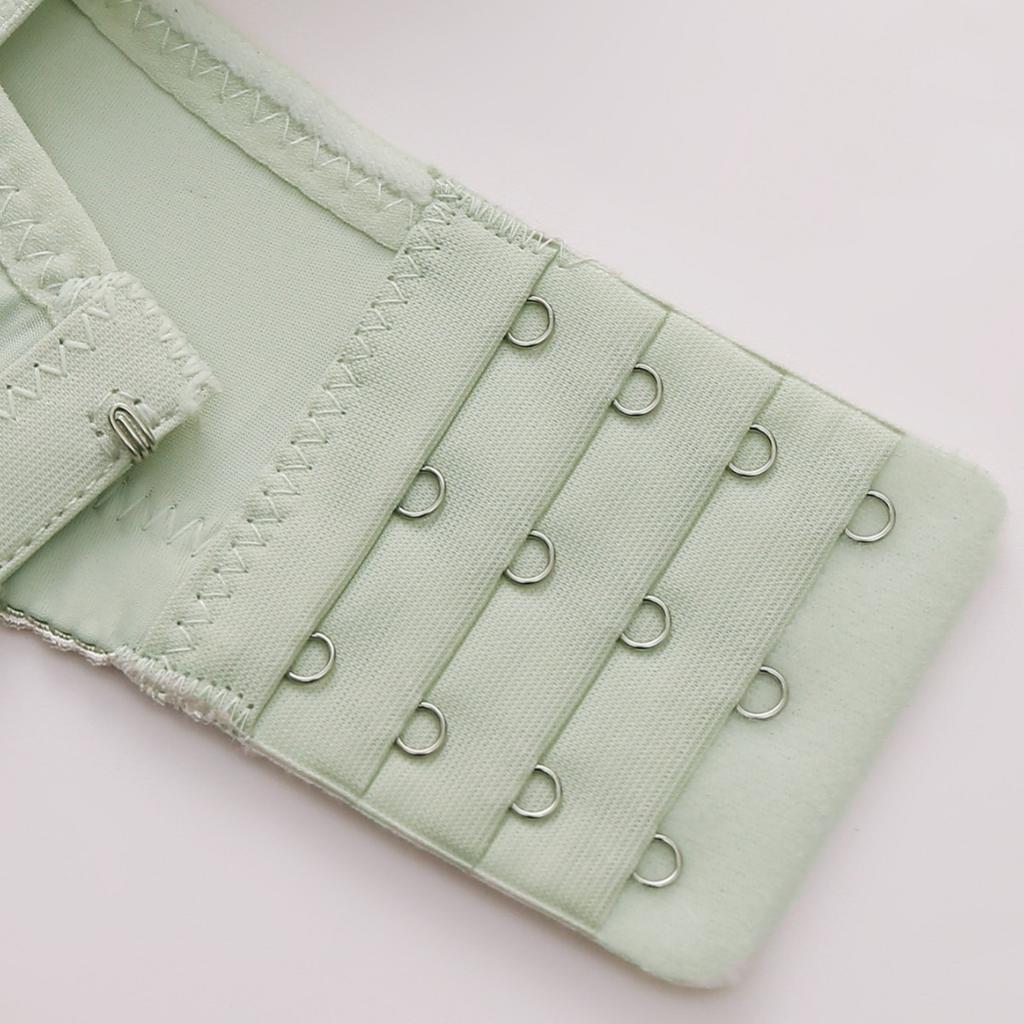 Sexy Lace Flower Face No Steel Ring Bra, Four Rows Three Button Sponge Cup, Plus Size Lingerie for Women