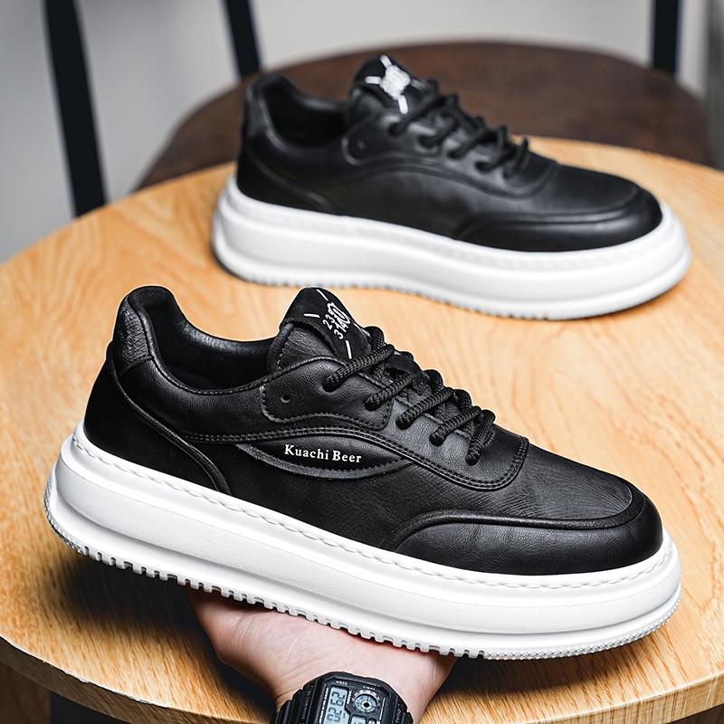 Men Casual Leather Luxury Vulcanized Shoes Flat Designer Antiskid Sneakers Autumn Brand Suede Shoes Comfortable Footwear2024 New