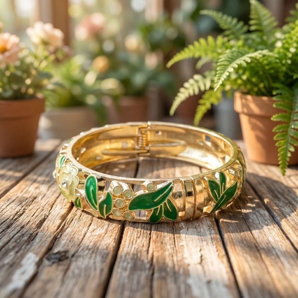 Färgglatt Vintage Cloisonné Armband Emalj Blommig Traditionell Blomma Kristallarmband Kinesiskt Ihåligt Armband för Kvinnors Hand