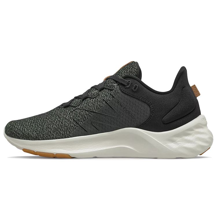 New Balance Men s Fresh Foam Roav v2 Black Sea Salt MROAVLK2 41.5
