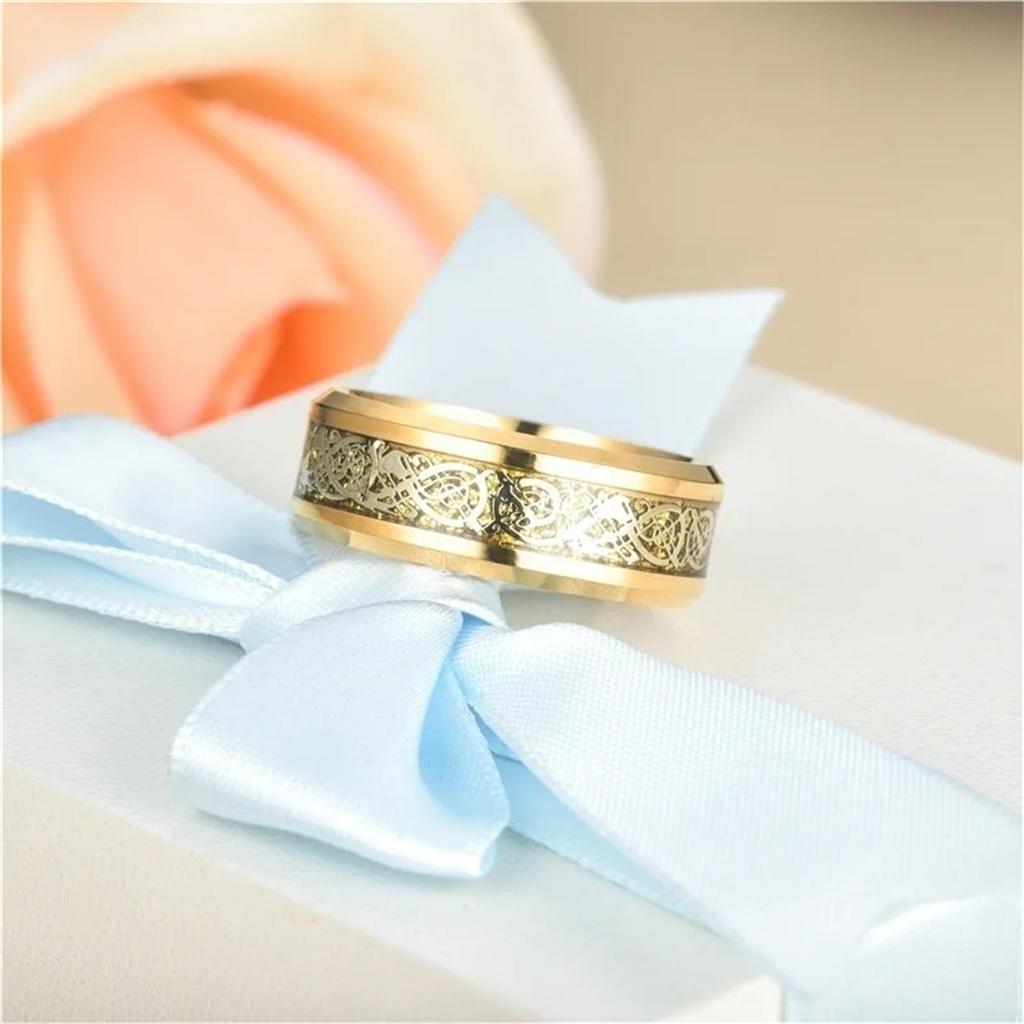 Couple Rings Exquisite Romantic Women Heart Zircon Rings Set Simple Men's Stainless Steel Celtic Dragon Ring Wedding Jewelry