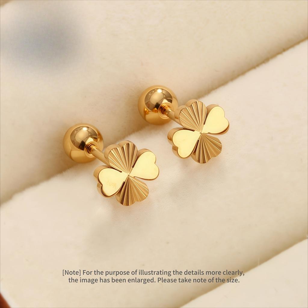 A Pair of Lucky Clover Earrings, Lightweight and Durable Design, Versatile Earrings for Daily Wear, Symbolizing Exquisite Earrings and Luck.