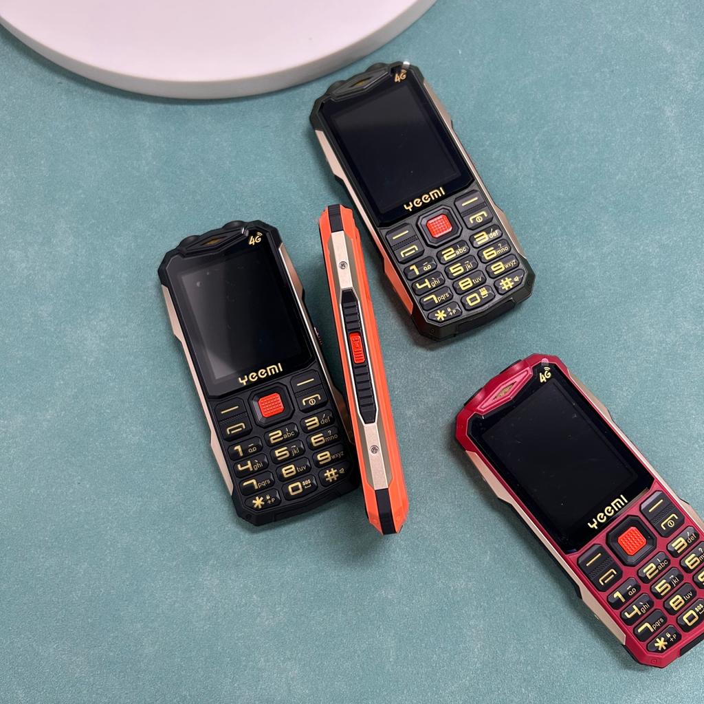 Yeemi K1+ - Teléfono móvil 4G robusto con doble tarjeta SIM, linterna, teclado grande, altavoz grande, botones de función All-netcom, para personas mayores