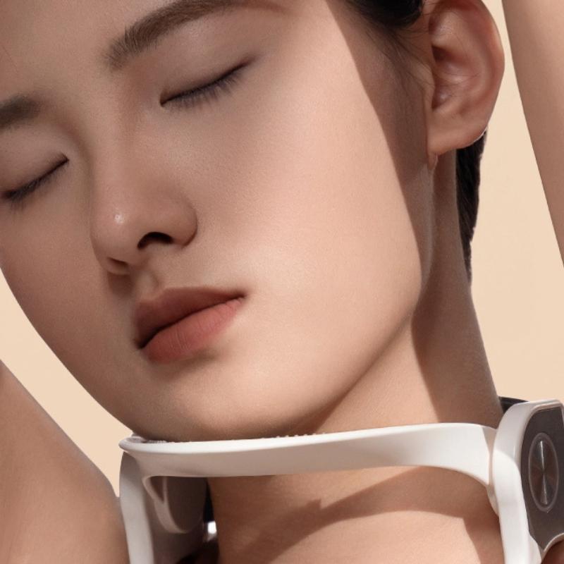 1 Stück 360° flexible, verstellbare Nackenstütze bietet Komfort und hilft beim Schreiben ohne sich zu beugen. Sein verstellbarer Riemen sorgt für ergonomisches Design