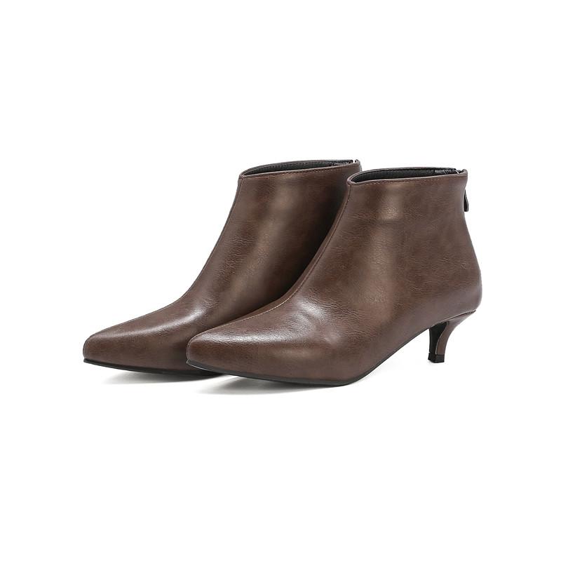 

Женские короткие сапоги на высоком каблуке осень и зима, новые простые темпераментные сапоги с острым тонким каблуком большого размера 34 коричневый