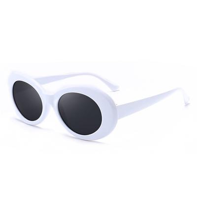 Grunge Oval Shades Kurt Oval Sunglasses [White/Smoke] model/Grunge [Item]