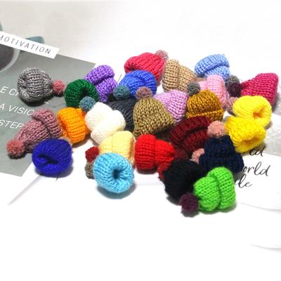 10 pezzi 3,5 cm filati di lana misti mini cappello copricapo indumento materiali artigianali per bambole