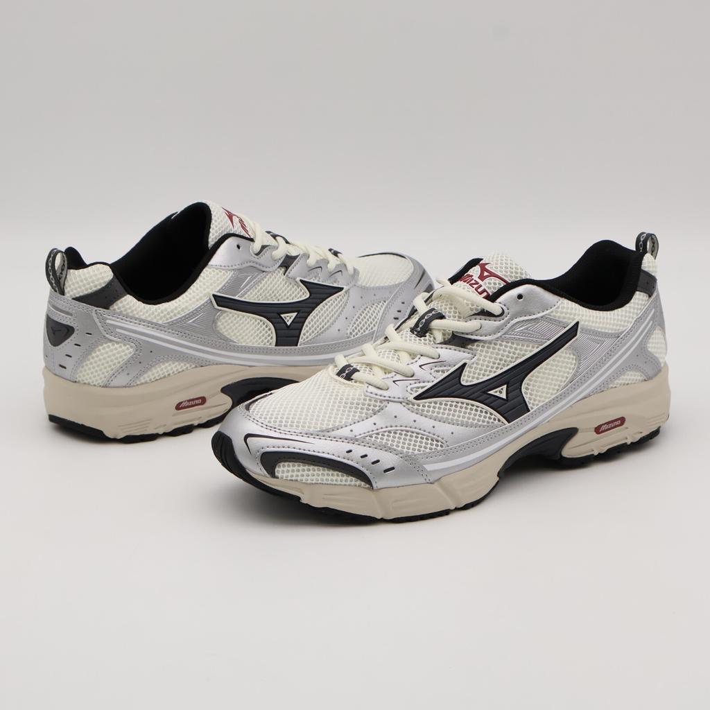D1GA245101 Mizuno MXR OG White Black Silver (Men's)