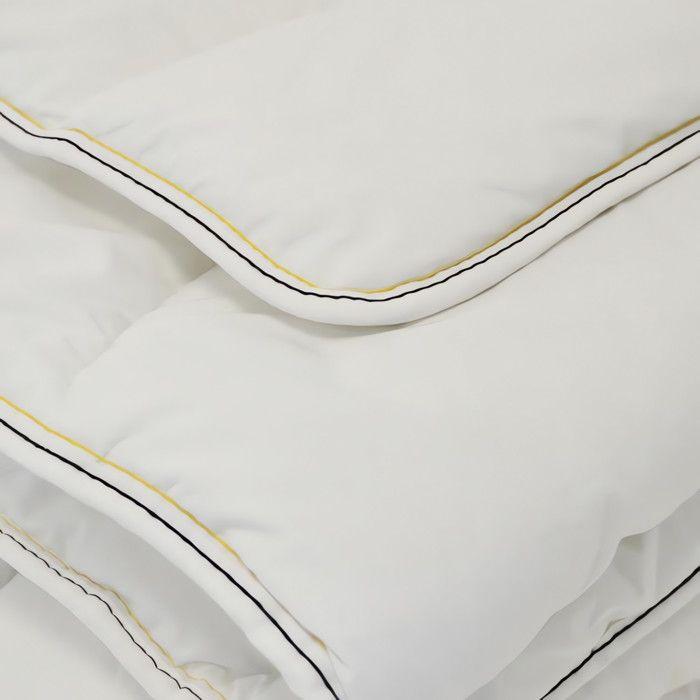 Couette blanche 240x220 cm COTON BIO, par Scandina. Fabrication française.