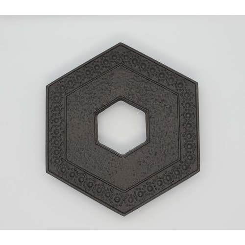 Iwachu Hexagonal Tortoise Shell-Shaped Kettle Base, Large, Black, 13.5 x 15 cm, Nambu Ironware, 17006