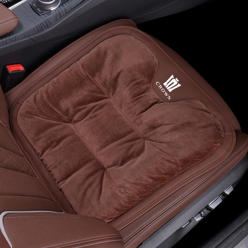 Toyota Crown 14th Gen & Lu Fang Plush Winter Seat Cushion