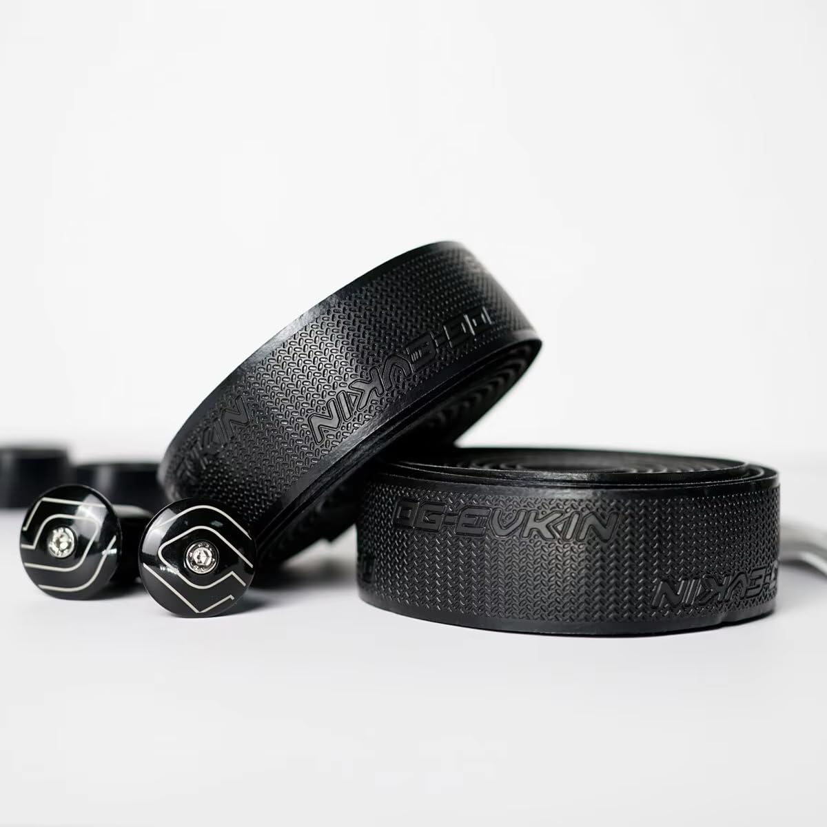 

Bar Black Thick x 30mm with Polyurethane Road Bike Handlebar Drop Bar Maintains Comfort and Increases Durability with EVA OG-EVKIN BT-001 Non-Slip чёрный