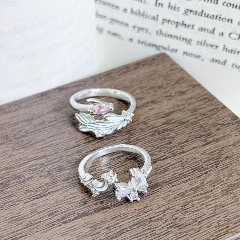 Sweet And Cool Fishtail Butterfly Enamel Dripping Oil Zir*****Pening Ring Niche Unique Super Fairy White Stacked Wearing Index Finger Ring Woman