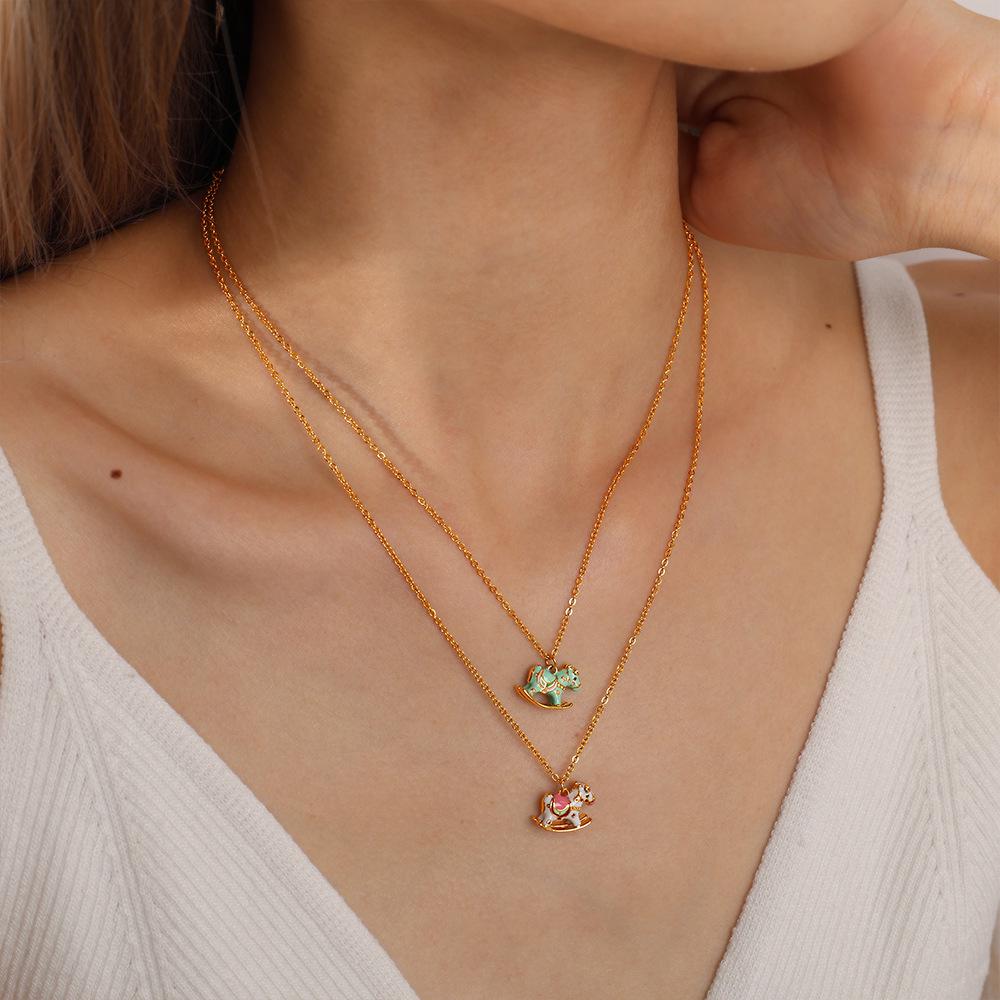 Retro Style Colorful Wooden Horse Necklace for Kids - Unique and Eye-catching Design
