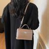 Minimalist Crossbody Bag For Women With Synthetic Leather And Zipper Closure For Daily Use