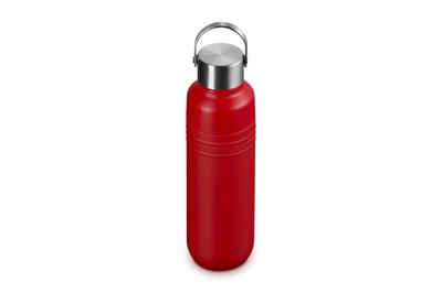 [Red Dot Design Award 2025 Winner] Le Creuset Water Bottle, 500ml, Cherry Red, Stainless Steel, Vacuum Insulated, Keeps Drinks Hot or Cold, Wide