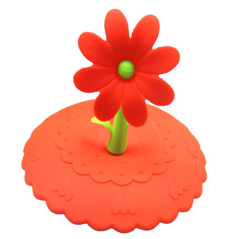 Niedliche Blumen schmücken den Deckel des Wassertrinkbechers aus Silikon