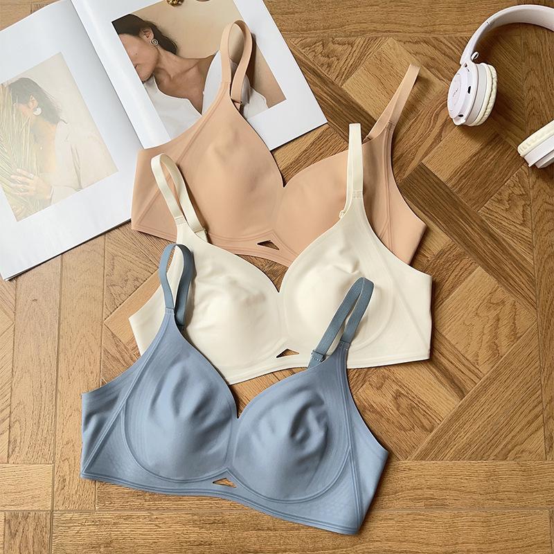 Ultra-Thin Bunny Ear Seamless Bra: Comfortable, Wire-Free, Lightweight & Breathable