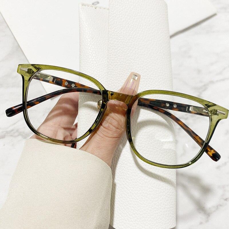 

Vintage White Square Blue Light Blocking Glasses Women Optical Computer Gaming Big Frame Luxury Eyeglasses PC Thick Eyewear коричневый