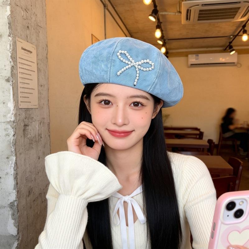 Cowboy Internet celebrity Versatile Bear Fashion Hat Showcase Flat Top Painter Hat Little Cute Face Ladies Two Berets