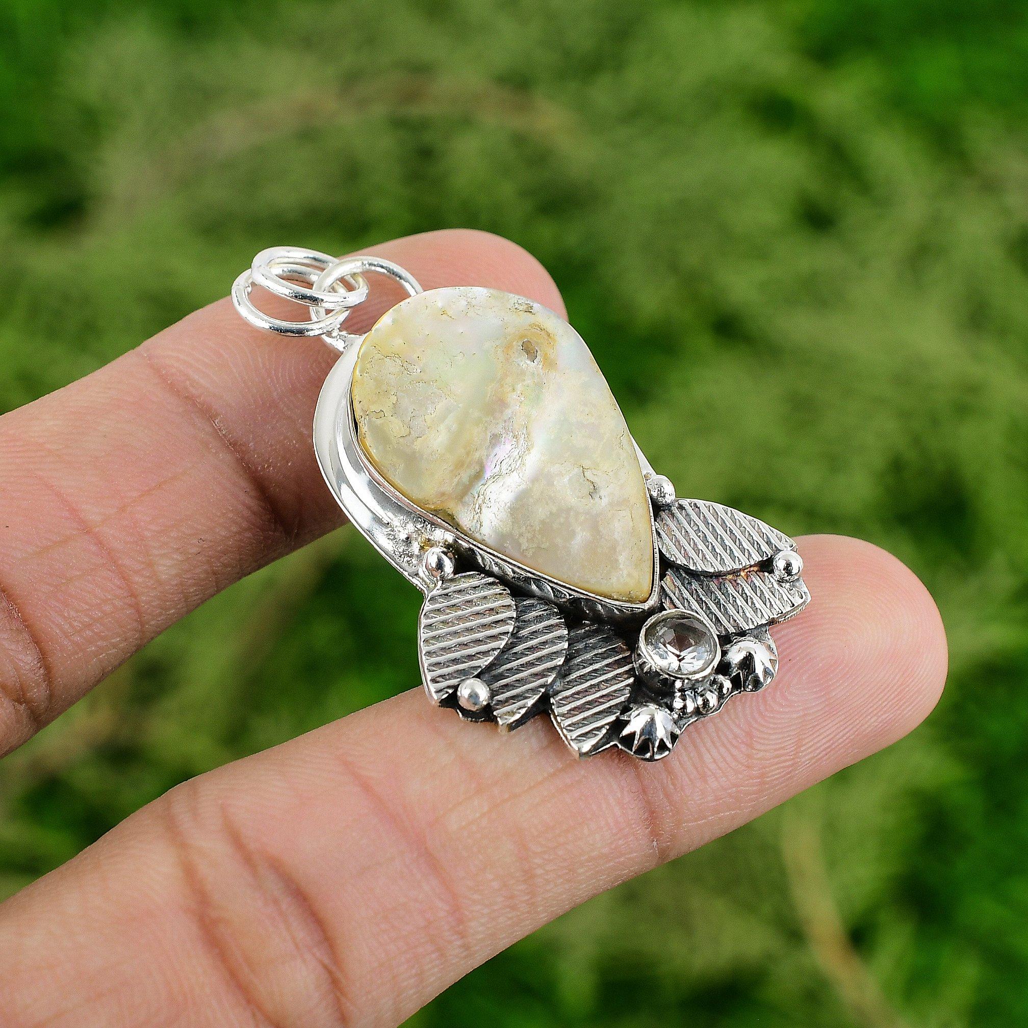 

Daughters Day Deal Mother Of Pearl Stone White Topaz Trendy Pendant 925 Silver