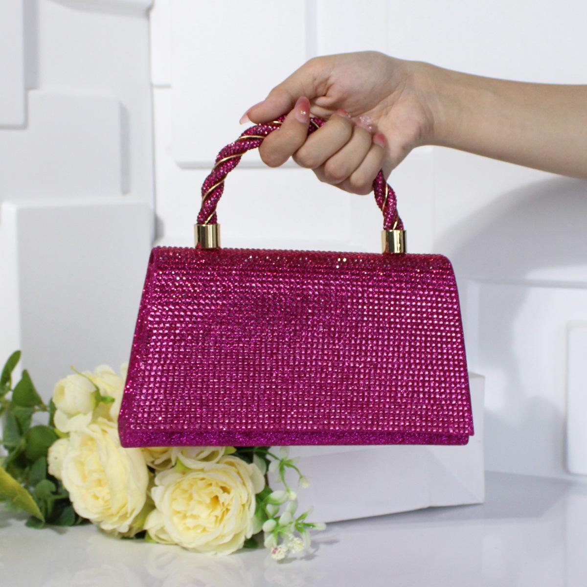 

Изысканная вечерняя сумка через плечо с бриллиантами для свадеб розы красного