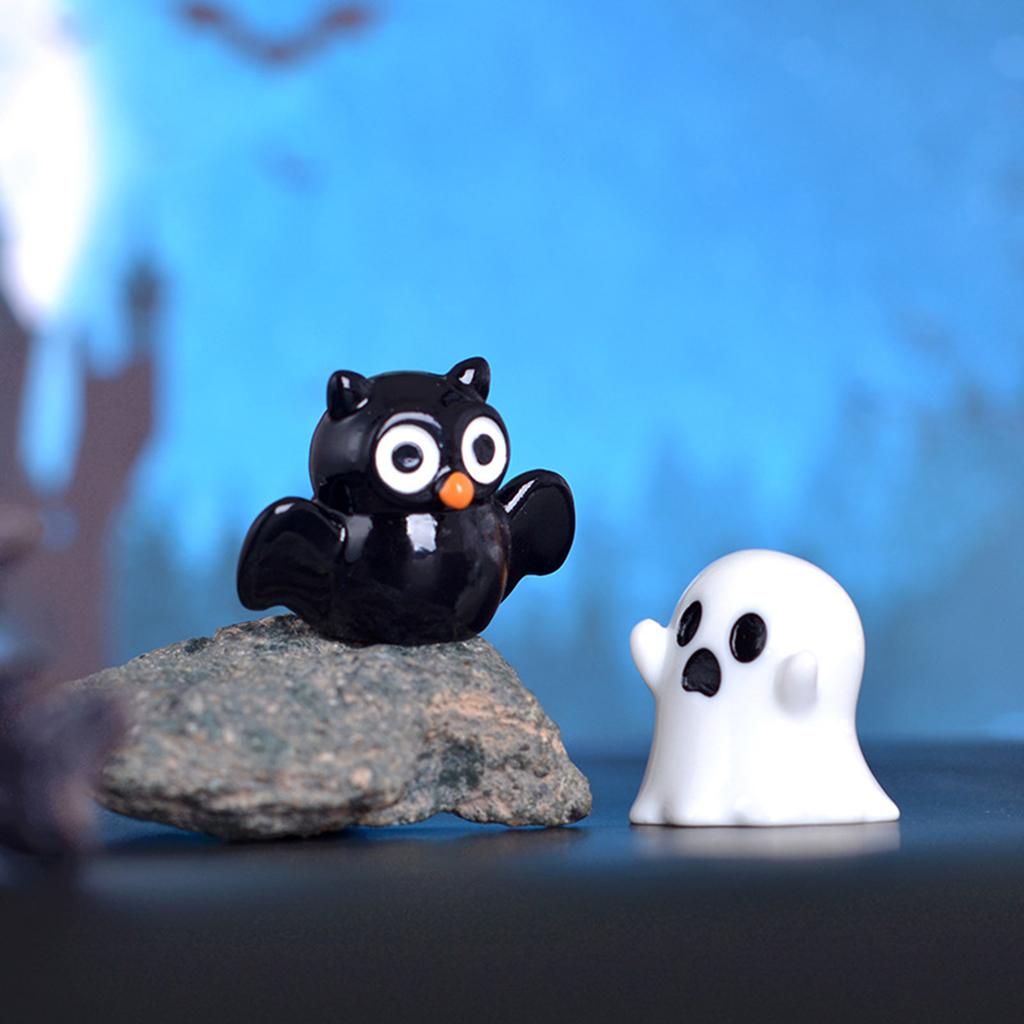 Halloween Decorative Ornament Cute Cartoon Pumpkin Ghost Figurine for Home and Office Desk