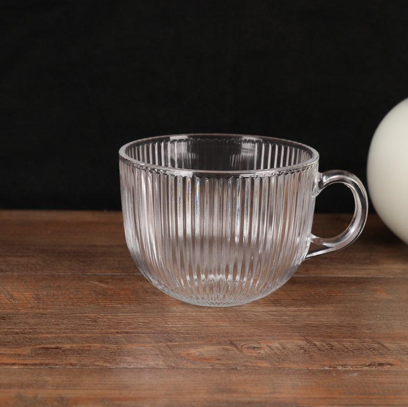 Скандинавская двухслойная стеклянная кружка для завтрака 450 мл в полоску с ручкой