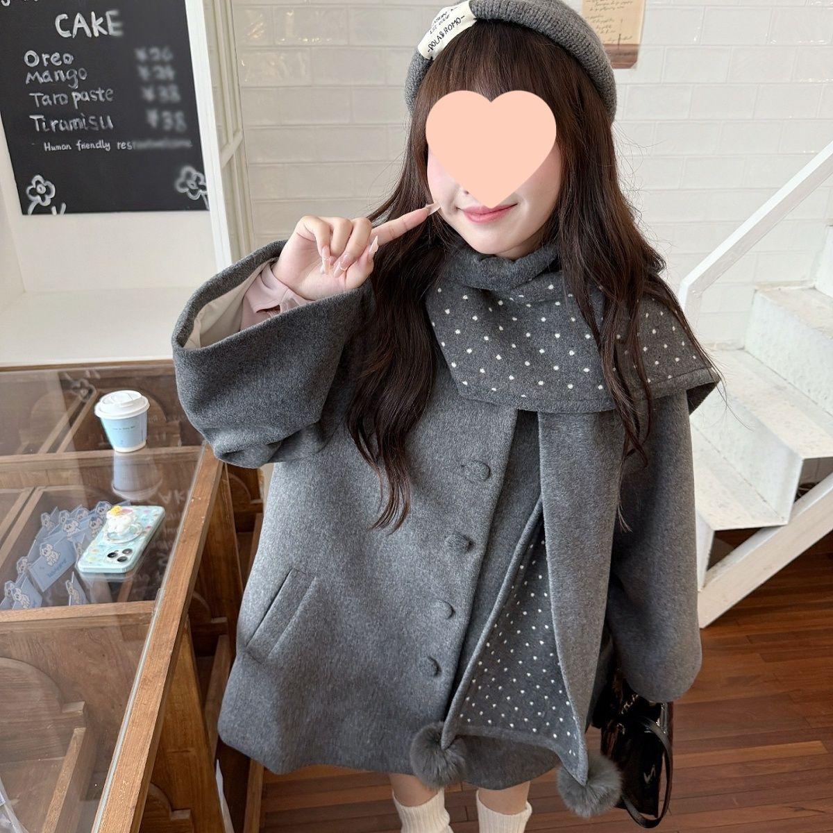 

Серый композитный плащ-шаль Женское шерстяное пальто 400 г - Универсальный, Плотный, Свободный Корейский стиль со встроенным шарфом Medium