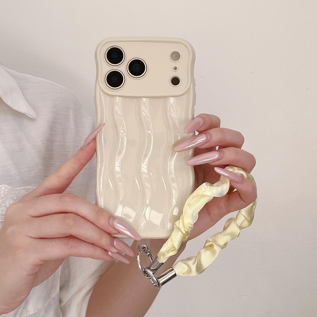 Simple solid color three-dimensional wave case, suitable for iPhone17Pro max Apple 16 mobile phone case 14/15 lanyard case