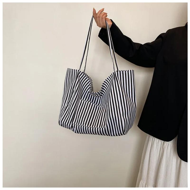 Casual Striped Design Women Nyl Shoulder Bags Versatile Large Capacity Ladies Armpit Handbag Ctrast Color Girl Shopping Tote