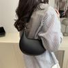Women's Spring 2025 Crescent Underarm Bag: Stylish, Simple, and Unique Shoulder Bag for Commuting