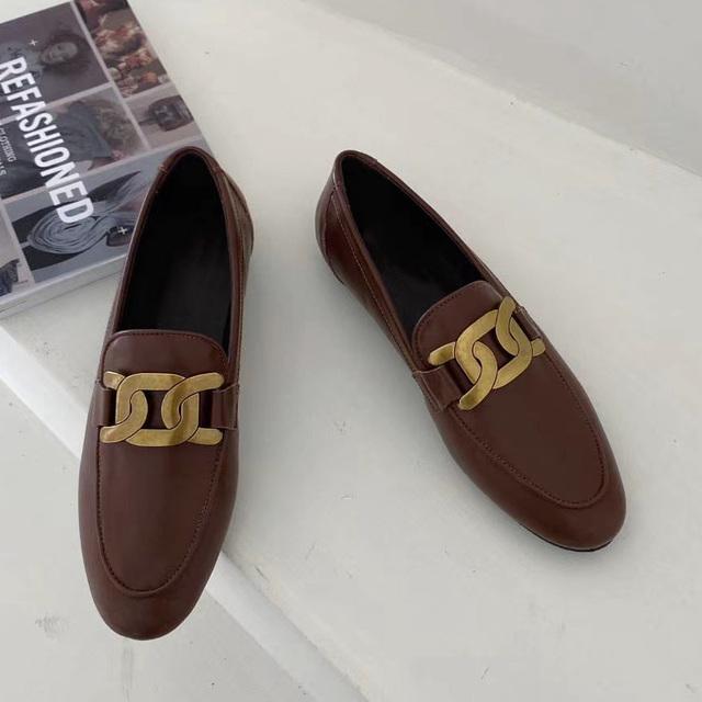 Damskor Platta Skor Vårmode Kedja Damskor Slip-On Loafers Skor Platt Klack Casual Brittisk Stil Oxford Skor