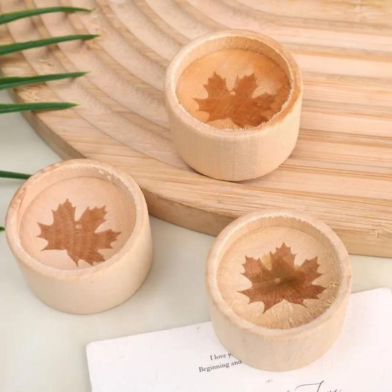Slowly Volatile Expanded Fragrant Wood Maple Leaf Pattern Wooden Essential Oil Diffuser Aromatherapy Inhaler Desktop Ornament