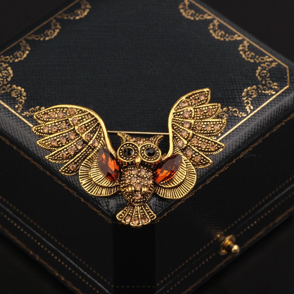 Luxury Rhinestone Owl Shape Pin Temperament Ancient Bronze Owl Corsage Vintage Owl Brooch Women
