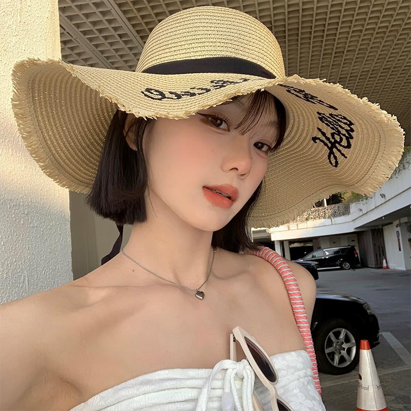 

Women s Seaside Vacation Large Brim Sun Hat Spring Sun Protection Hat French Woven Straw Hat one size рожевий