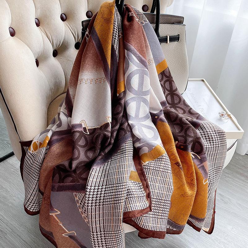 Korean Version of Houndstooth Autumn and Winter New Warm Scarf for Women Sun Protection Shawl  Beach Towel  Cotton Linen Scarf