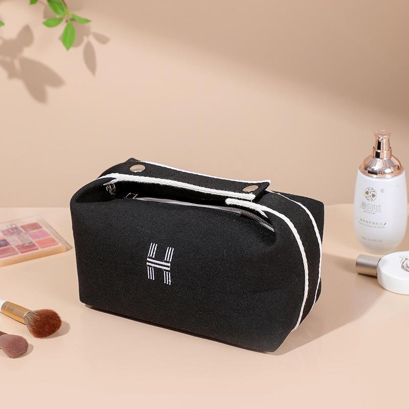 Women's High-Capacity Waterproof Makeup Bag - Stylish, Portable, Multi-Functional Canvas Toiletry Organizer